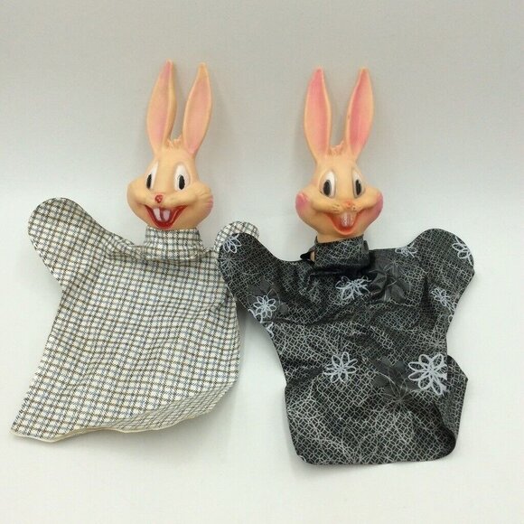 Vintage 60s Warner Bros Rubber Bugs Bunny Puppets Plastic Seven Arts Lot 2 - Picture 1 of 10